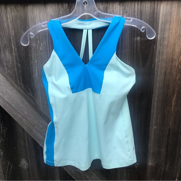 Lululemon Open Soul Tank - Picture 2 of 11